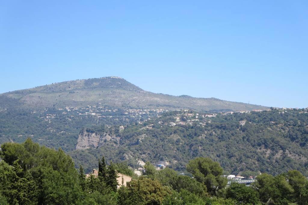 2P Entre Mer Et Montagne Gattières Exterior foto
